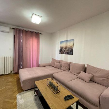 Apartments Fratelli Malinska Buitenkant foto