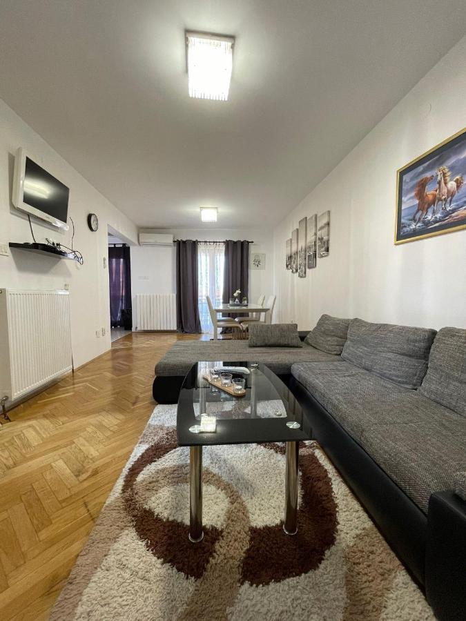 Apartments Fratelli Malinska Buitenkant foto