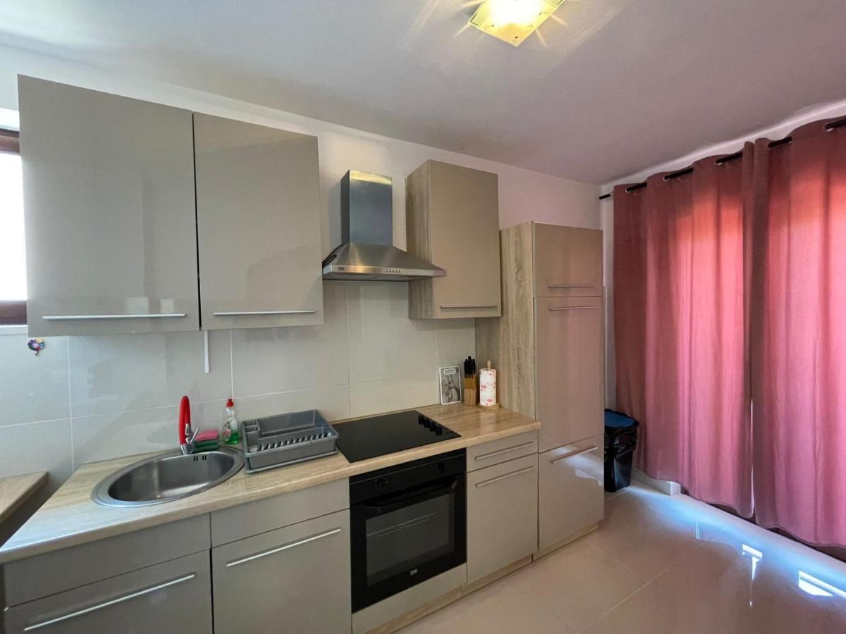 Apartments Fratelli Malinska Buitenkant foto